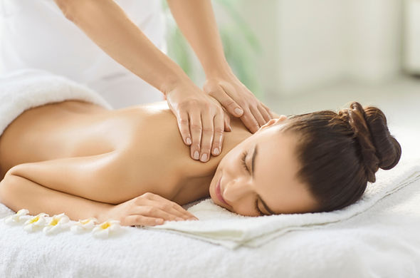 relaxing-massage-swedish-massage-mandurah-womens-massage-body-treatments-spa-beauty-salon.