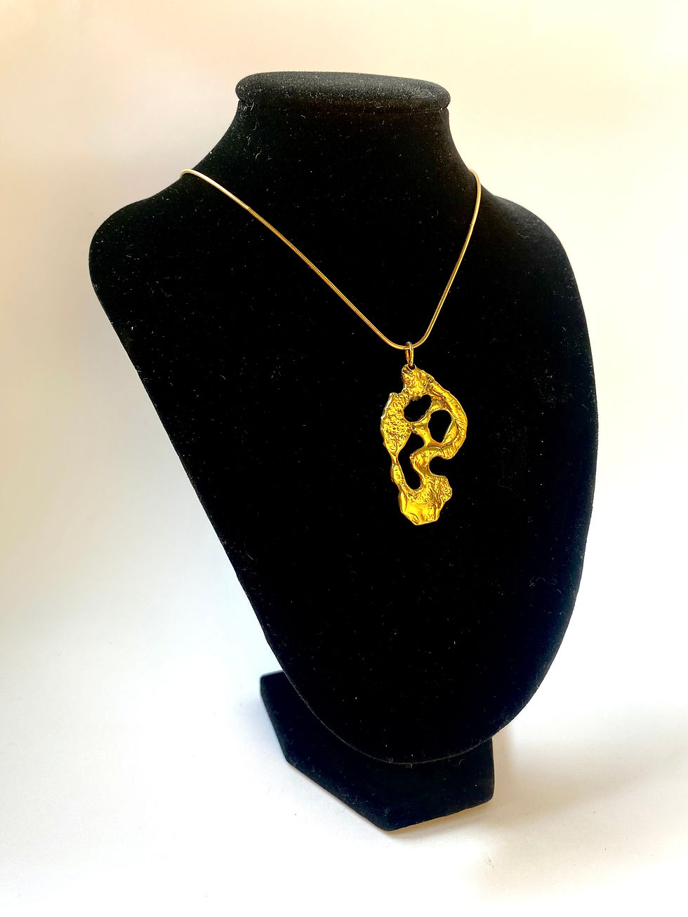 Miniature : Pendentif en laiton 