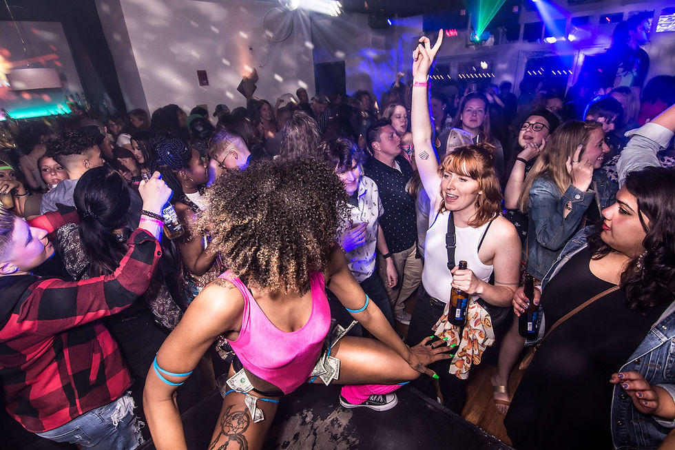 lesbian nightlife memday ptown