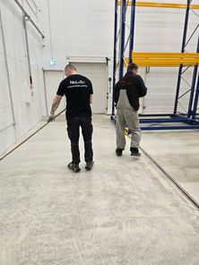 Epoksīdu un Cementa poliuritāna grīdu klājumi