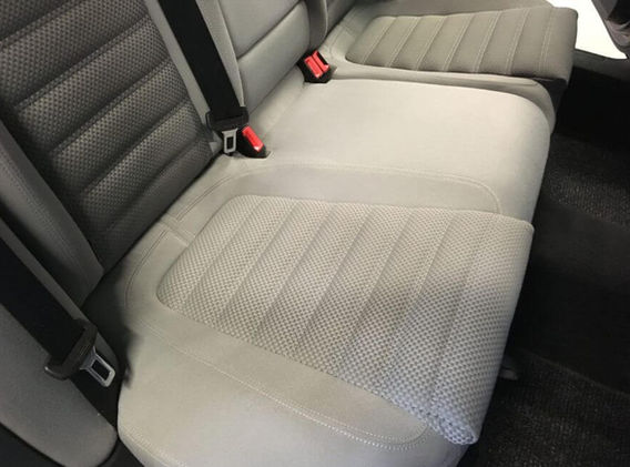 Auto salona ķīmiskā tīrīšana