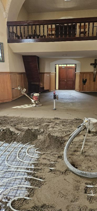 Balvu baznīca,  Betonēšana 360m2