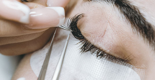 envy lashes london.jpg