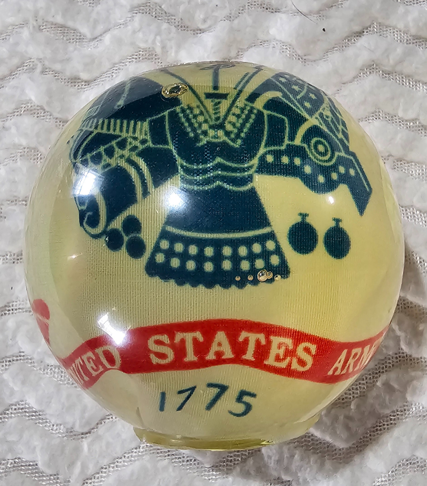 Sphere with Army flag and Army pin on top
