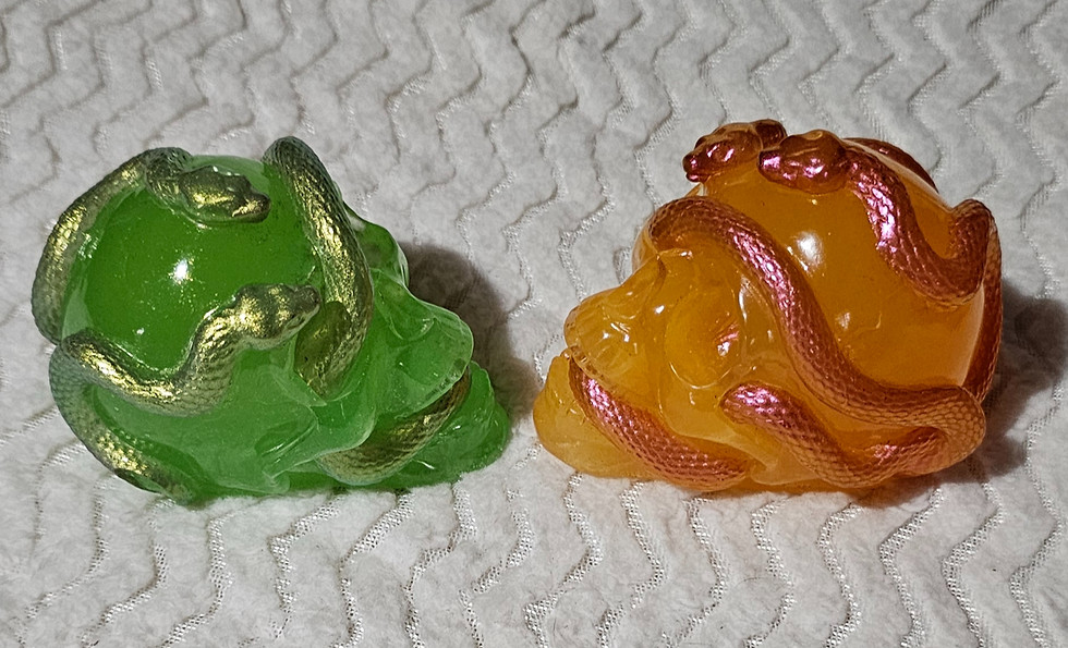 Thumbnail: Skull with chameleon colored snakes and glow in the dark (each sold separate)