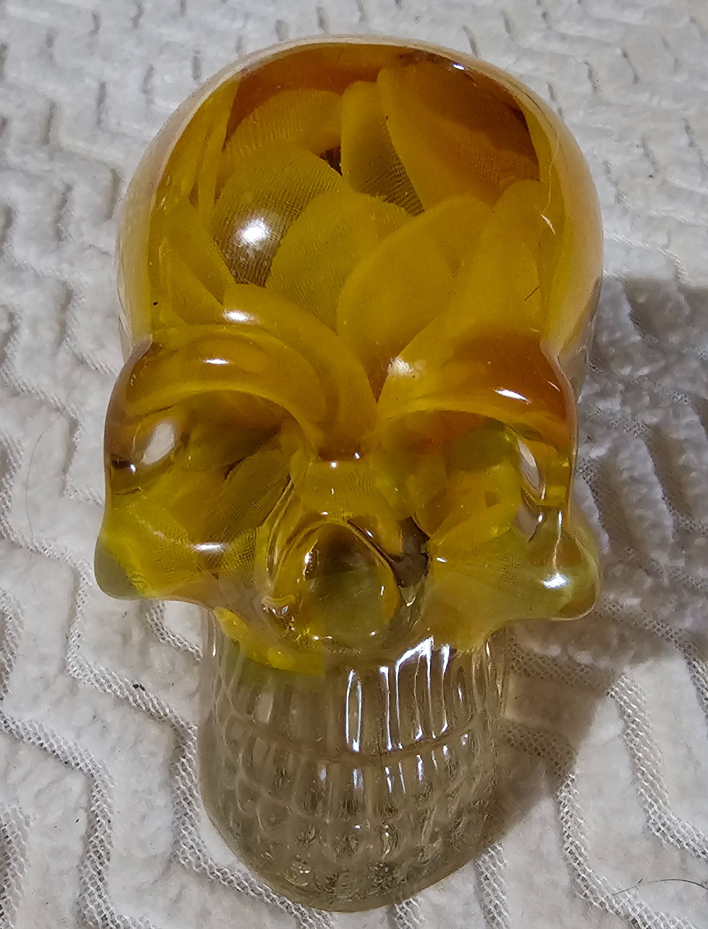 Skull with sunflower