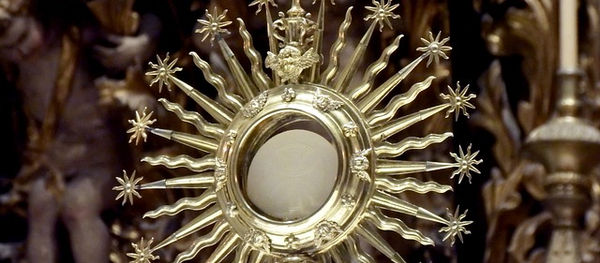 La Eucaristía sana si la recibes con fe