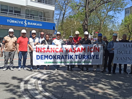 Emeklilerden madencilere destek!