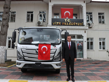 Vize’ye çöp kamyonu