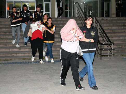 Fuhuş operasyonu!