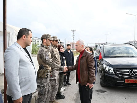 Vali kontrol noktasında