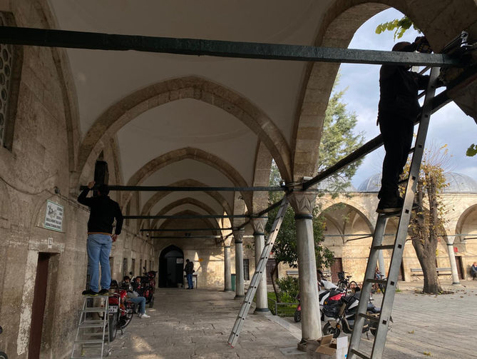 Külliye aydınlandı!