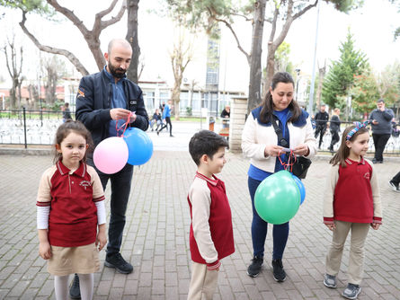 Öğrencilerden ailelerine kanser çağrısı!