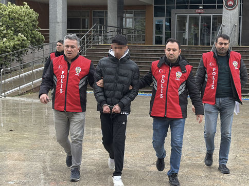 Okul bahçesinde cinayet!