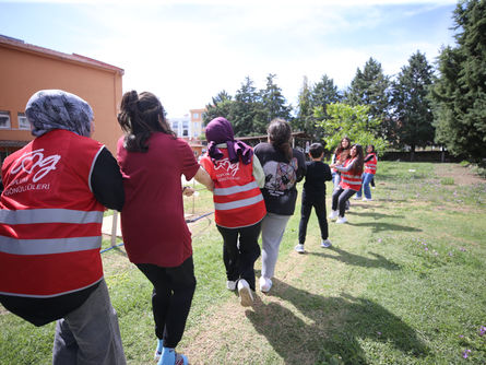 Dezavantajlı çocukların oyun arkadaşları!