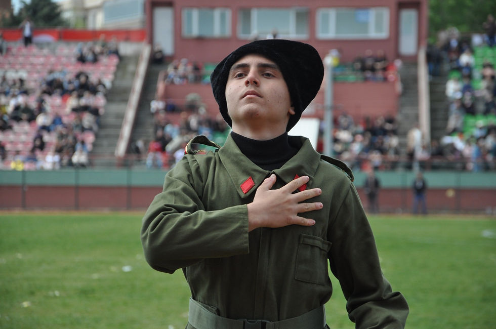 Kahramanlar canlandırıldı