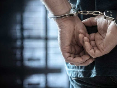 Gizli fotoğraf skandalı!