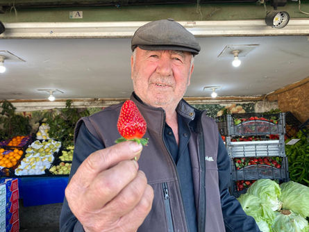 Mahallenin 20 yıllık manavı!