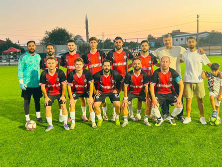 Özerspor yarı finalde
