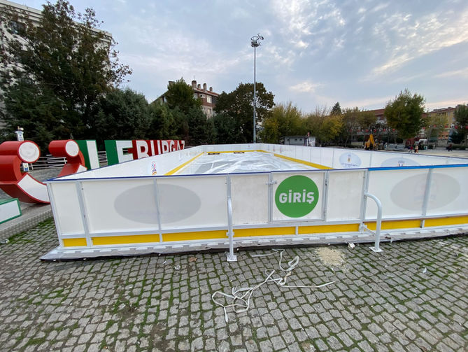 Buz pisti geri dönüyor!