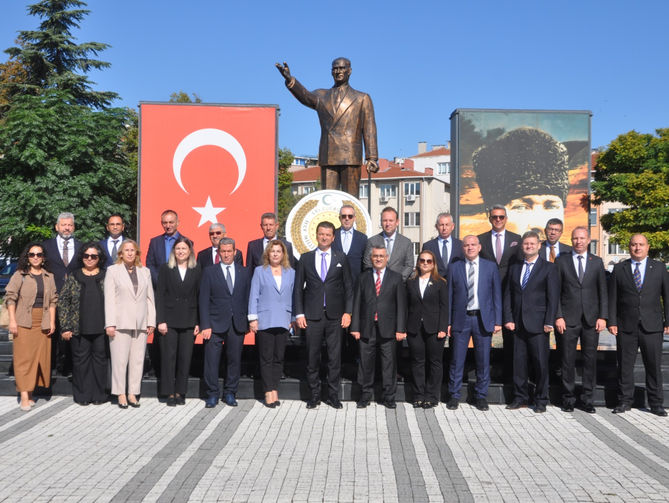 51 bin öğrenci ders başı yaptı