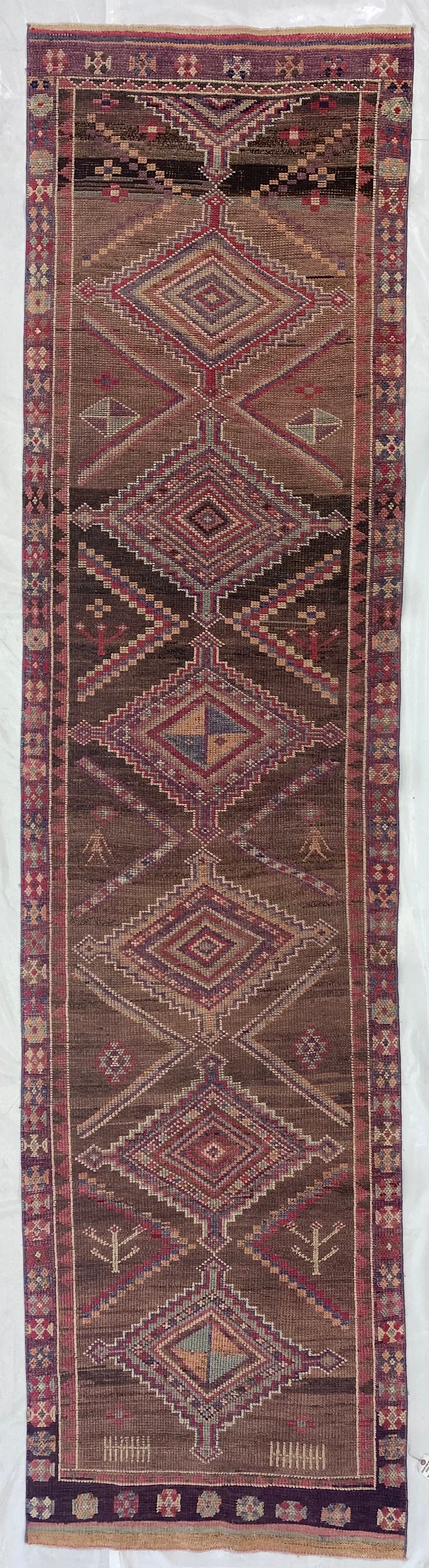 Fine Turkish Vintage / 3'2"x12'6"
