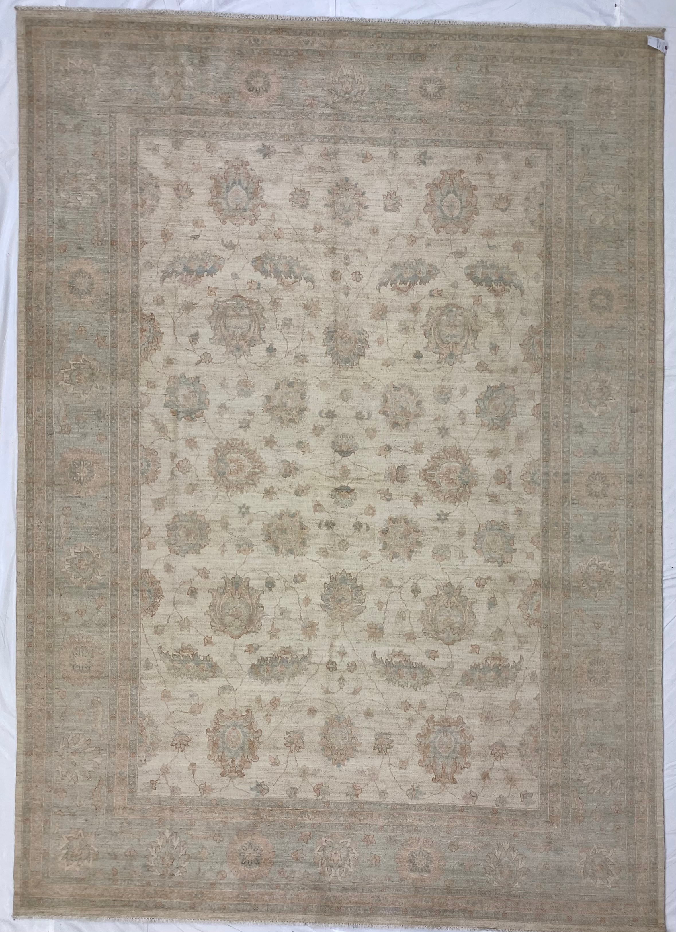 Fine Afghan Oushak / 8'11"x12'6"