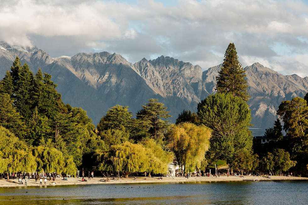 447038-queenstown-bay.png