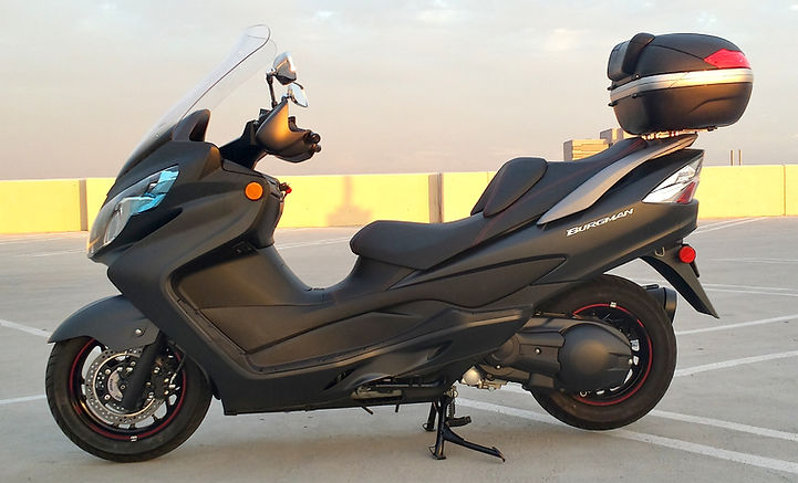 Suziki Burgman 400, California, U.S.A.