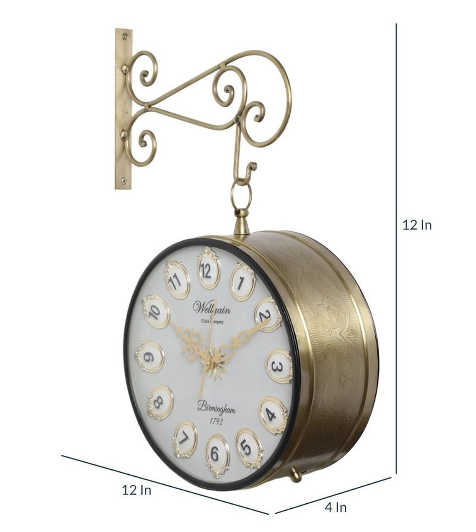 Thumbnail: Gold wrought iron station clock
