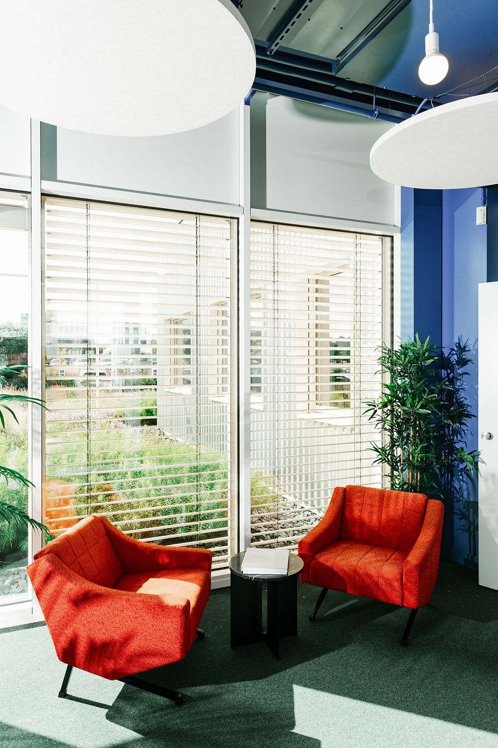 Interior view of office space for meetings, events, and work in Leuven