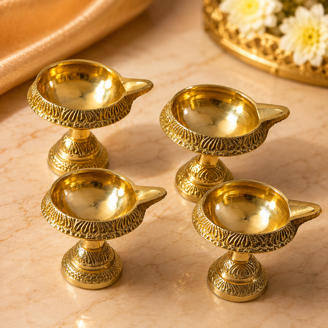 Athizay Brass Kuber Diya Kubera Deep Set with Round Stand (4)