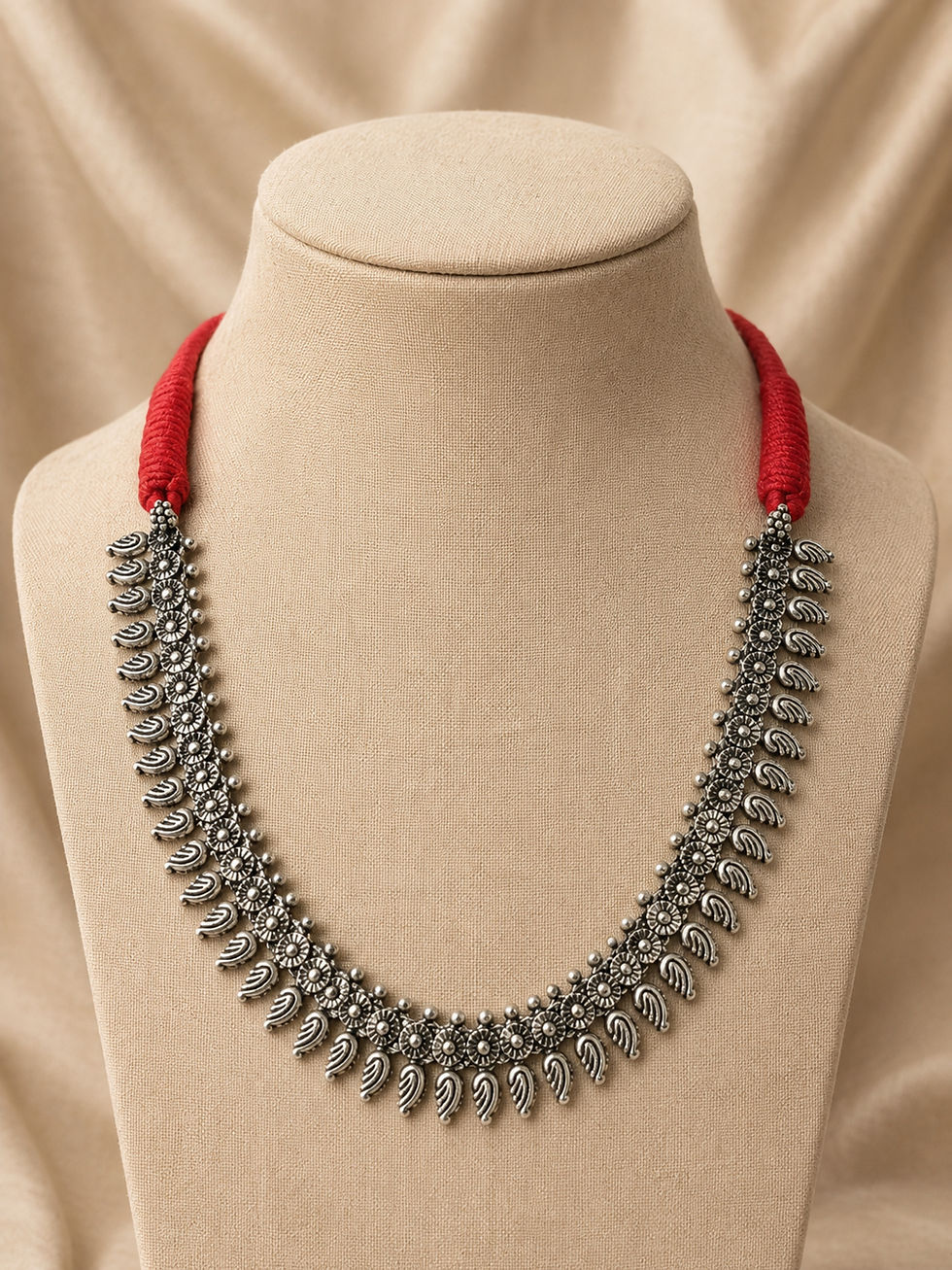 Thumbnail: Athizay Oxidised Silver Red Thread Leaf Necklace