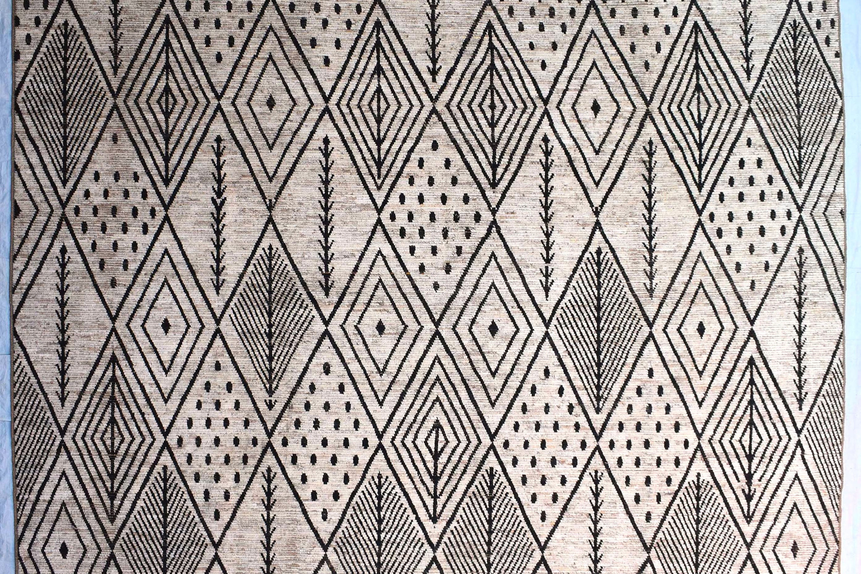 12'10"x16'0" Moroccan Wool Dye Area Rug, Beige & Black Shaggy Pile Beni Tribal R