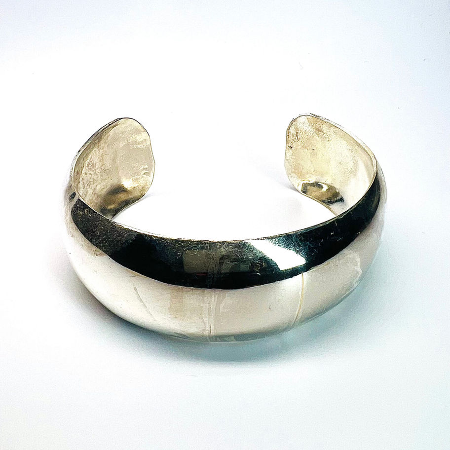 Bracciale Artigianale Etnico Roshanee Simil Argento vista dall'alto