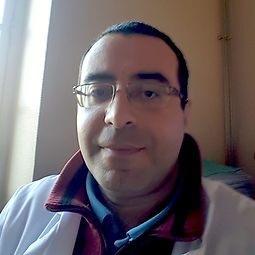 head-shot-2018-08-28-(1).png