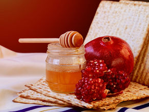 123RF's Mouthwatering Rosh Hashanah Imagery Will Leave You Hungry