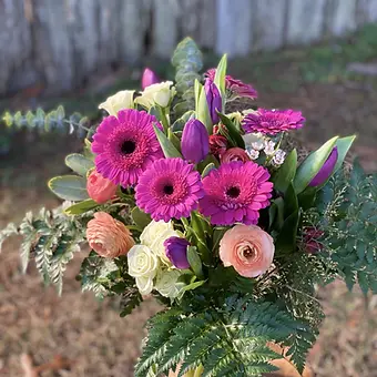 Thumbnail: Mother's Day Arrangements