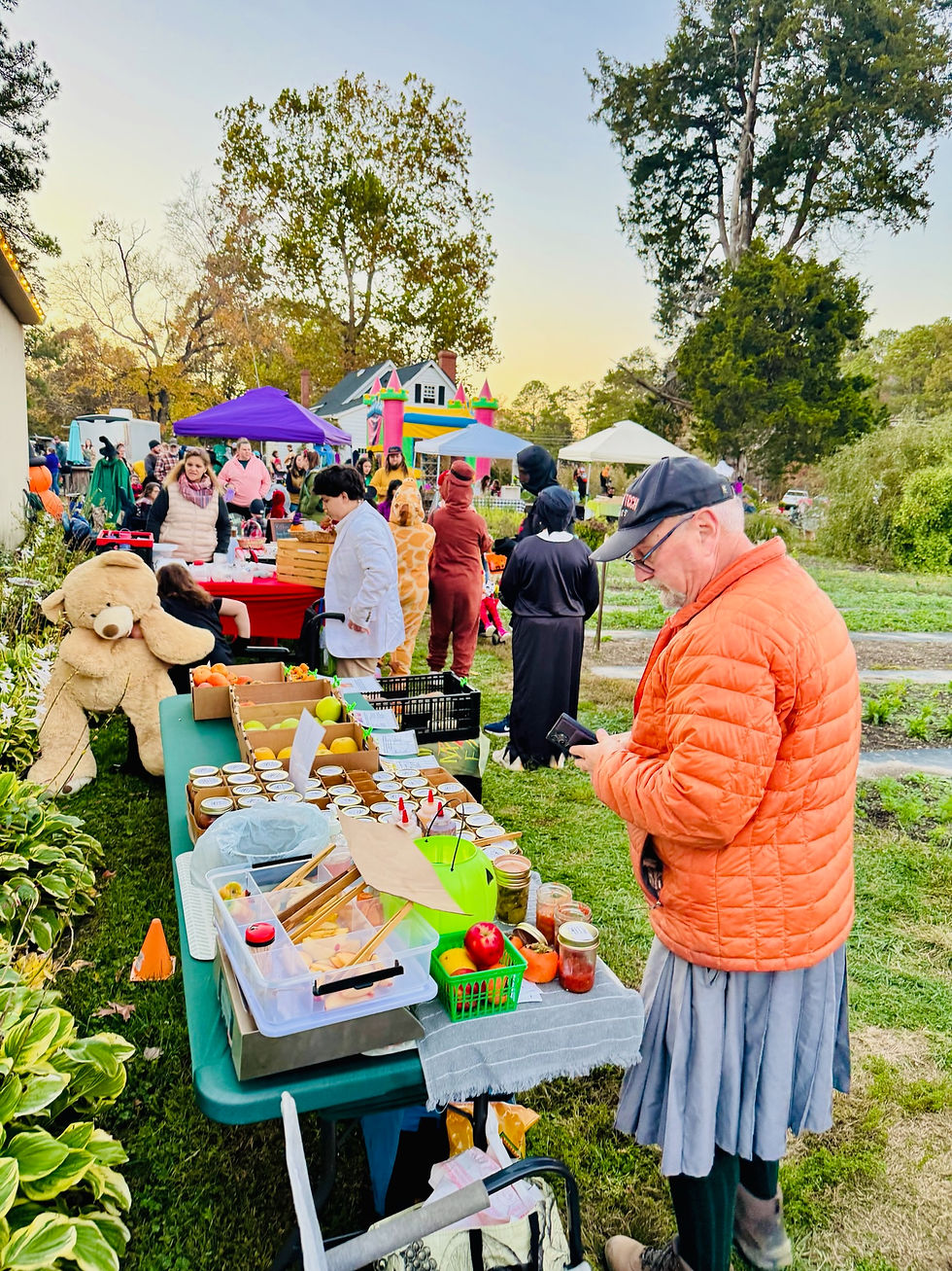 Farmers Market May 8th - August 28th