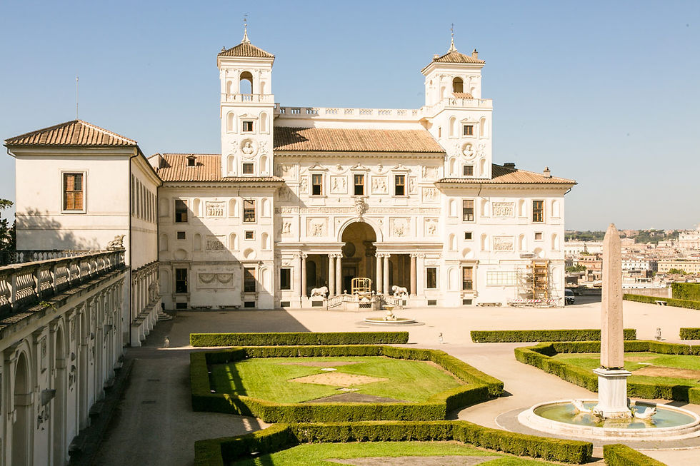 LA BELLA VITA