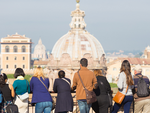 Seamless Group Travel in Europe: How Dapper Dreams Travel Handles Every Detail