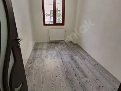Küçük resim: Acil Satılık Fırsat Daire 3+1 Doğalgazlı 2ci kat. 130 m2 Satılık Daire