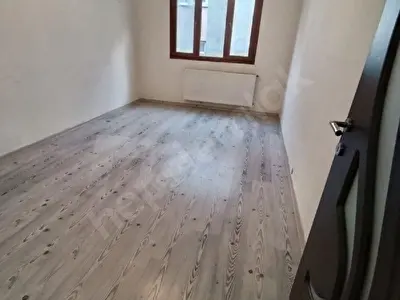 Küçük resim: Acil Satılık Fırsat Daire 3+1 Doğalgazlı 2ci kat. 130 m2 Satılık Daire