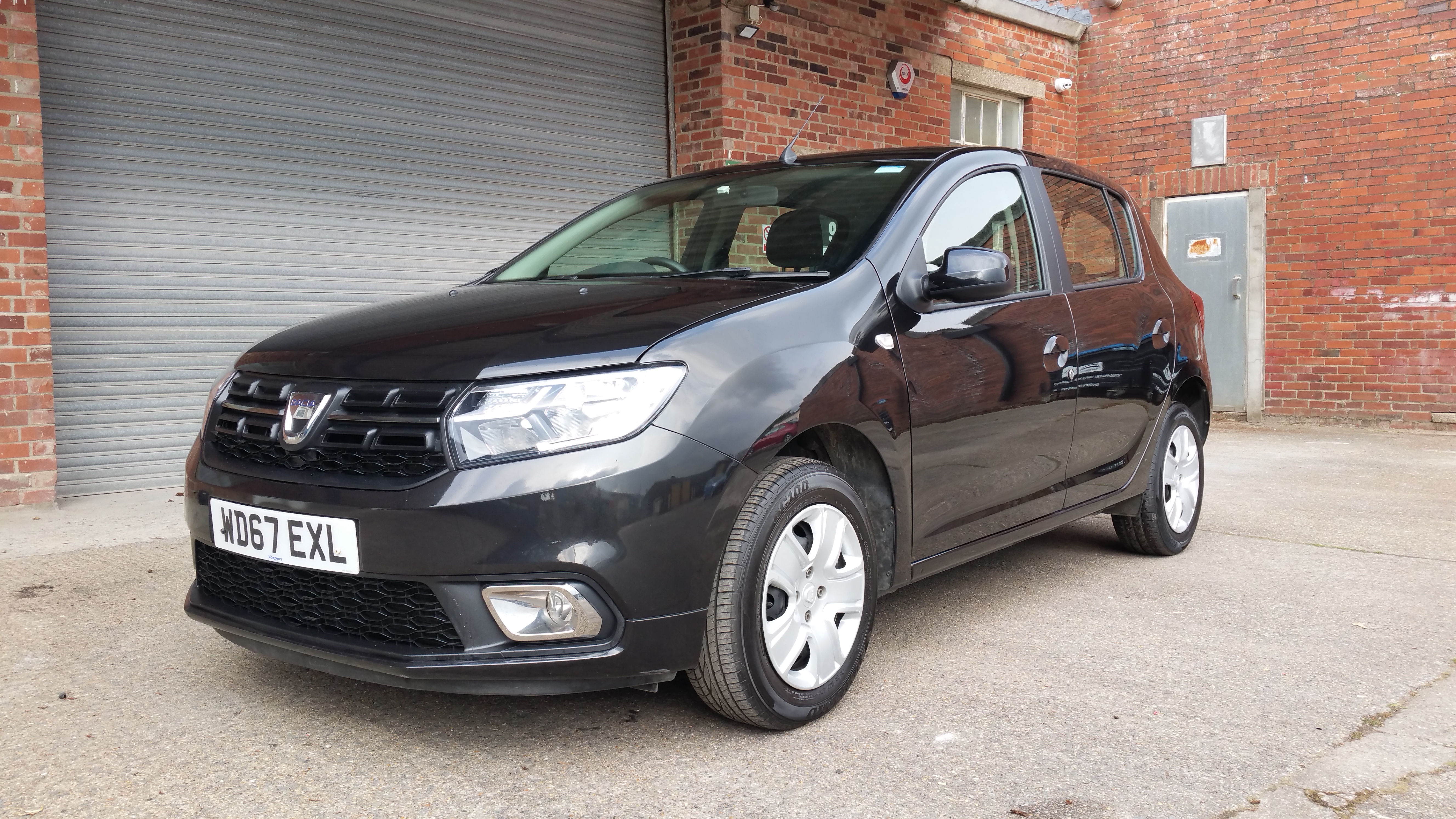 SOLD - 2018 Dacia Sandero 1.0 Sce Laureate Manual
