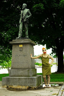 From the photo series "Just a Basic Bitch på Norgesferie i Porsgrunn, 2020"