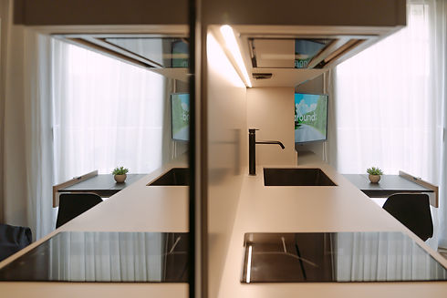 BLAU SINGLE STUDIOs-12.jpg