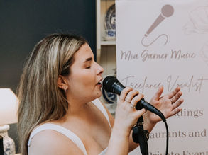 How I Tailor the Soundtrack for Your Wedding Day