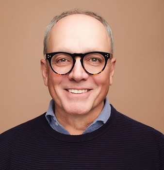 Ian Headshot Web Res 1 (7nov25).jpg