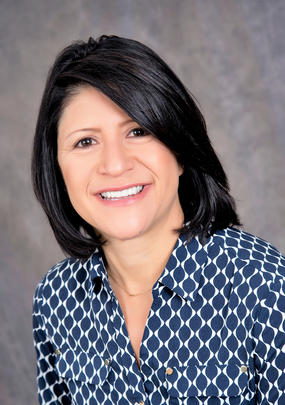 Maria M. Lara LinkedIn.jpg