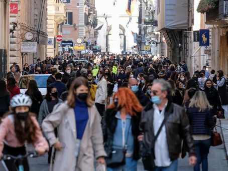 Aumentano i casi e le Regioni temono giallo